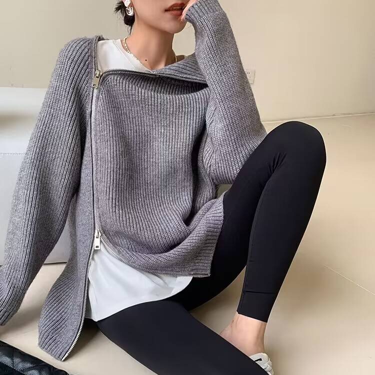 Nyzara™ - Pull gris uni à col montant